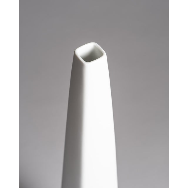 Tall Porcelain Vases by H.Th. Baumann & E.W John Rosenthal, 1960s, Set of 2 For Sale - Image 12 of 18