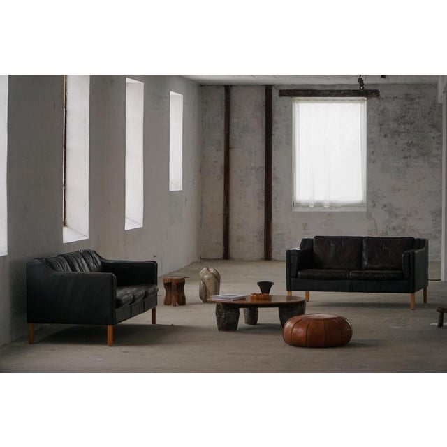 Mid-Century 3-Seater Sofa in Patinated Black Leather from Mogens Hansen, 1970s For Sale - Image 16 of 18
