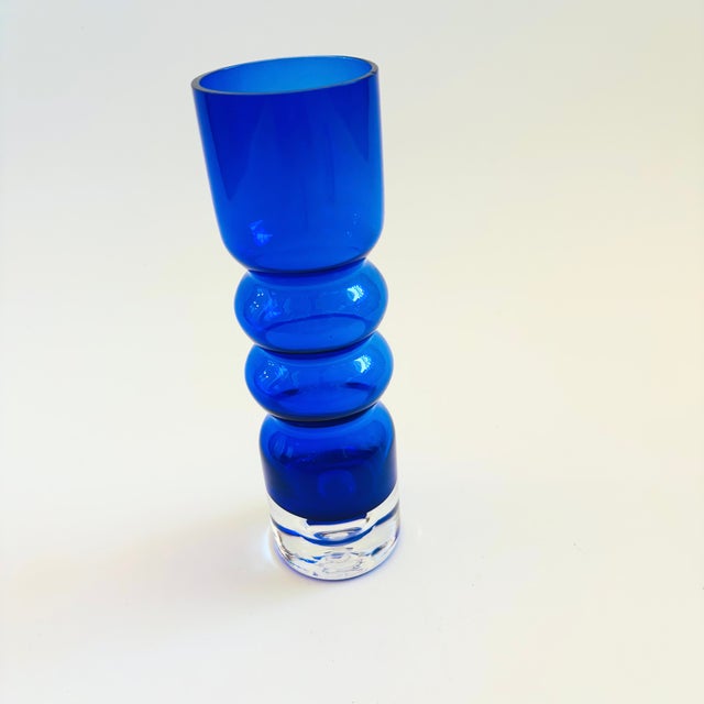 A beautiful mid century Aseda Glasbruk art glass vase. Designed by Bo Borgstom. Vibrant cobalt blue color to glass and a...