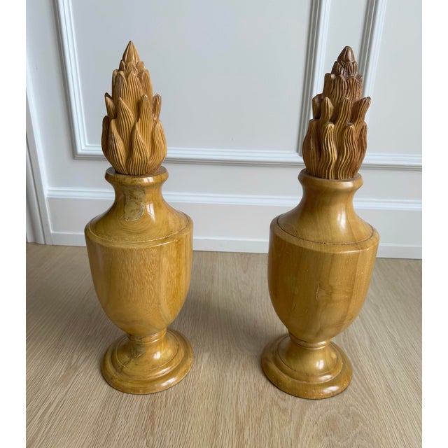 Camel 1970s Pair of Handcrafted Turned Wood Urns With Hand-Carved Flame Finials, Sculptural Organic Modern Decorative Objects For Sale - Image 8 of 12
