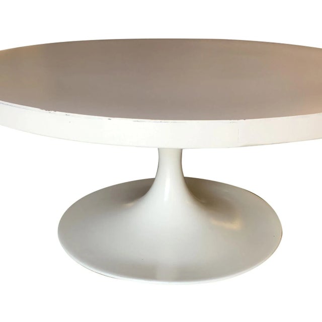 1950s Heavy Top 36" Inch Tulip Coffee Table in the Style of Eero Saarinen for Knoll For Sale - Image 5 of 8