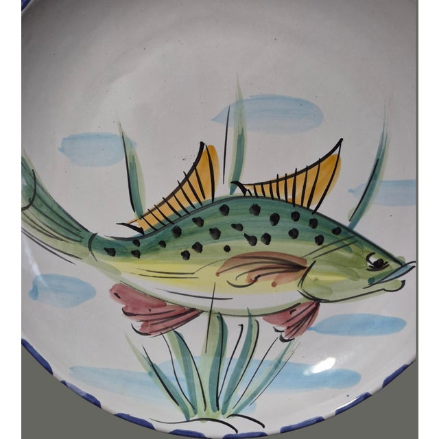 VIETRI Vintage Coastal Vietri Italy Hand Painted Fish Large Platter 15'' Diameter For Sale - Image 4 of 11