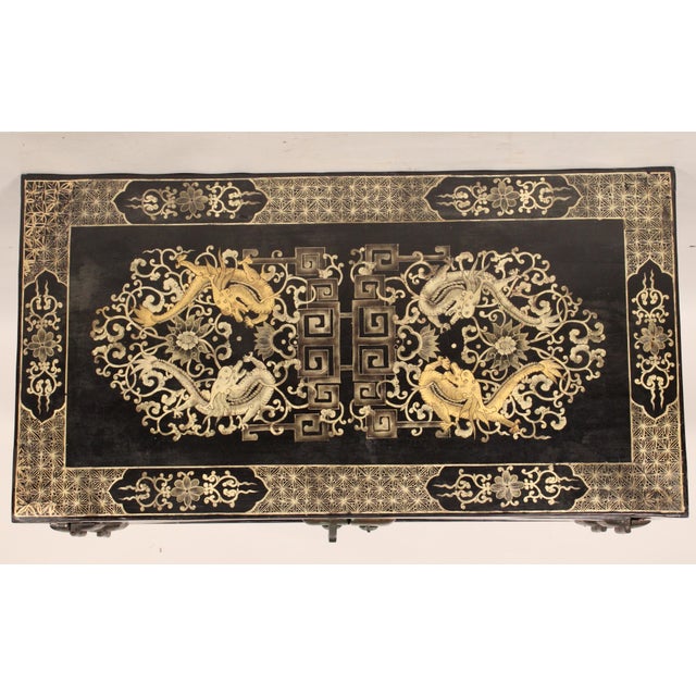 1930s Chinese Black Lacquer and Gilt Decorated Trunk on Stand For Sale - Image 5 of 10