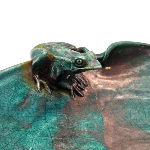 Joy Imai Studio Ceramic Frog Bowl in Iridescent Copper and Green, 11" For Sale In San Francisco - Image 6 of 9