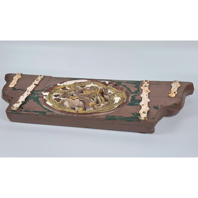 Wood Antique Wooden Pediment with Lion, 1700s For Sale - Image 7 of 16