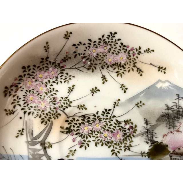 Ceramic Japanese Kutani Hand Painted Plates - Set of 4 For Sale - Image 7 of 13