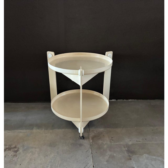 Guzzini Serving Trolley in White by Luigi Massoni for Guzzini, 1970s For Sale - Image 4 of 7