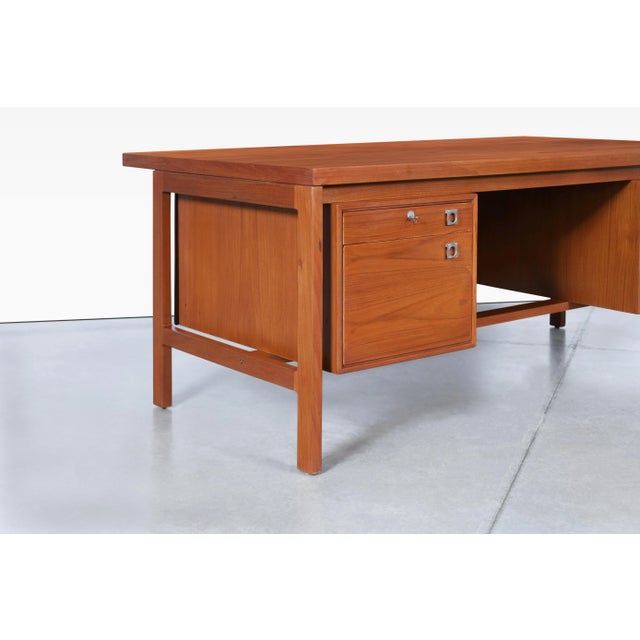 1960s Mid-Century Modern Executive Teak Desk by Arne Vodder for h.p. Hansen, 1960s For Sale - Image 5 of 12