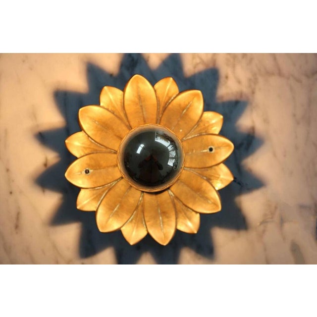 Hollywood Regency Brass Flower Wall Lamp, 1960s For Sale - Image 12 of 15