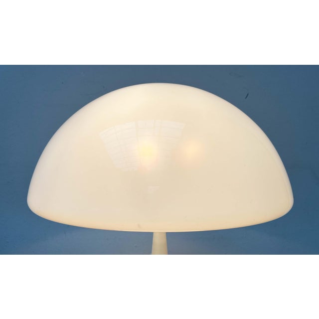 Mid-Century Modern Italian Space Age Table Lamp by Luigi Massoni for Guzzini, 1960s For Sale - Image 10 of 18