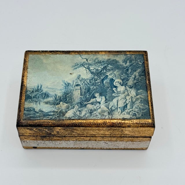 Vintage Florentine Wood Gilded Trinket Box For Sale - Image 9 of 9