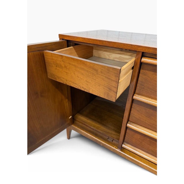 Wood Mid-Century Modern Lane Rhythm Walnut Sideboard - Refinished! For Sale - Image 7 of 12
