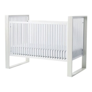 Duc Duc White Child's Crib For Sale