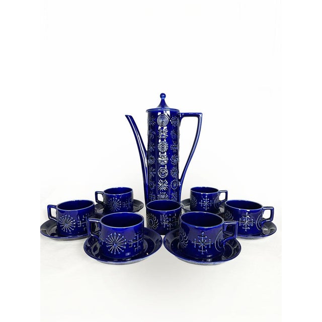 Vintage Portmeirion Totem Coffee Service in Deep Blue Ceramic by Susan Williams-Ellis, 1966, Set of 15 For Sale - Image 18 of 18