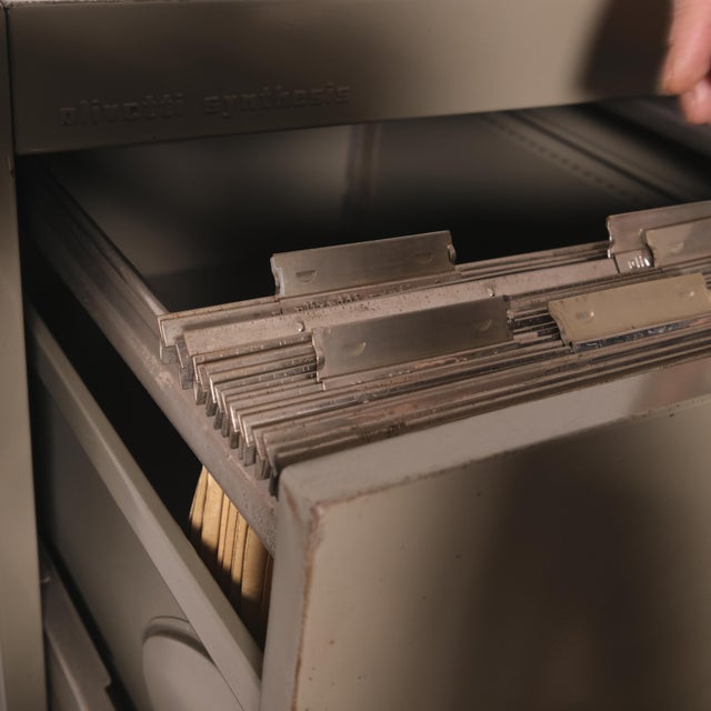 Filing Cabinet from Olivetti Synthesis, 1970s-1980s For Sale - Image 9 of 18