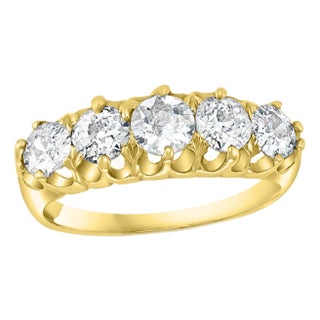 5 Diamonds, Unisex 1-Row Diamond Band Ring in 14 Karat Yellow Gold For Sale