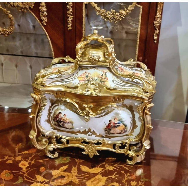 French Style Porcelain Jewelry Box With Gilt Bronze Ormolu Details For Sale - Image 4 of 5