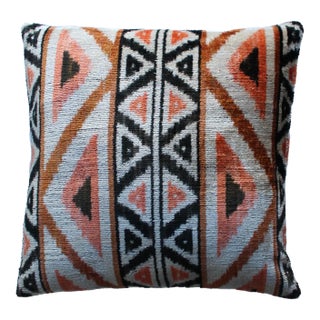 Contemporary Luxury Décor Handmade Bohemian Pillow For Sale
