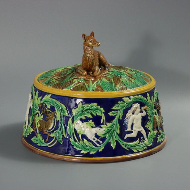 Ceramic George Jones Majolica Deer Game Pie Dish and Liner For Sale - Image 7 of 12