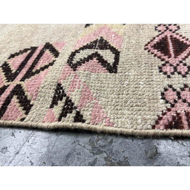 2010s 8ft11in × 12ft West Elm Hand-Knotted Paradise Area Rug, Pink Blossom For Sale - Image 5 of 12