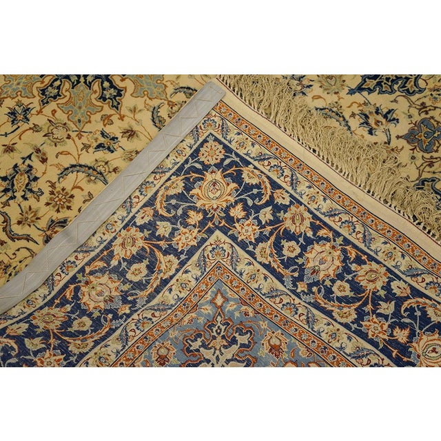 Textile 1940s Ivory Medallion Antique Persian Isfahan Rug 5' 1" X 7' 4" Handknotted Wool Carpet For Sale - Image 7 of 7