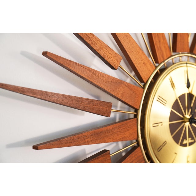 Mid-Century Modern Vintage Seth Thomas Walnut & Brass Starburst Clock For Sale - Image 3 of 4
