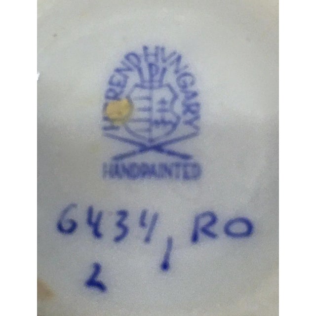 White Vintage Herend Wild Bird/Butterfly Bud Vases, Pr For Sale - Image 8 of 9