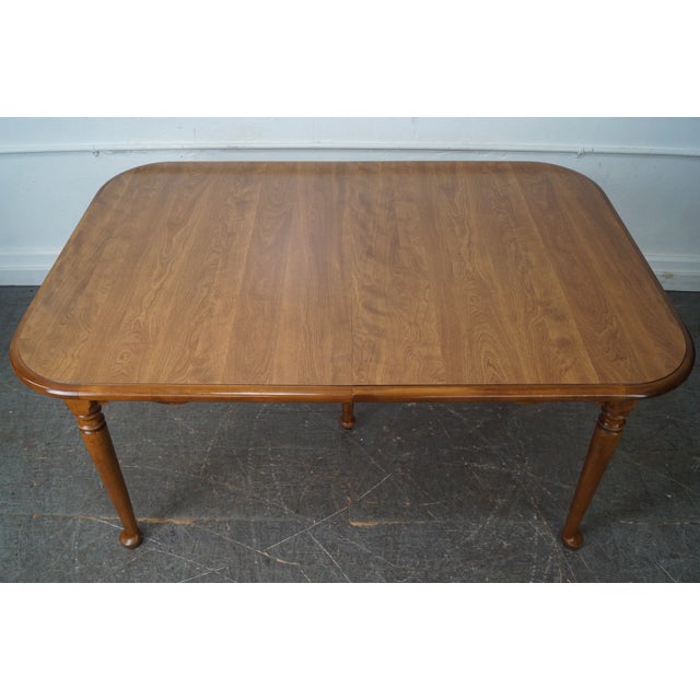 Ethan Allen Traditional Maple Dining Table w/ 2 Leaves Chairish
