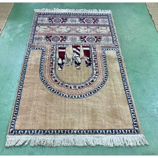 Handmade woolen Iraqi rug - 1m80x1m.