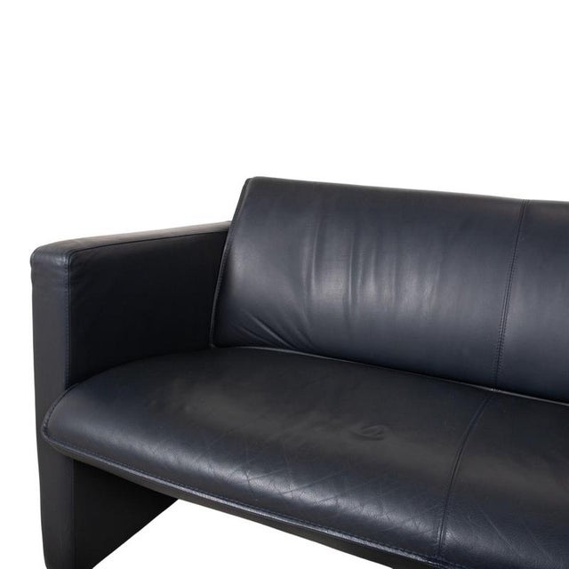 Animal Skin 3-Seater and 2-Seater Sofas in Dark Blue Leather from Leolux, Set of 2 For Sale - Image 7 of 18