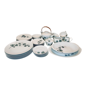 Vintage Noritake "Wild Ivy" Dinner Service (44 Pieces)
