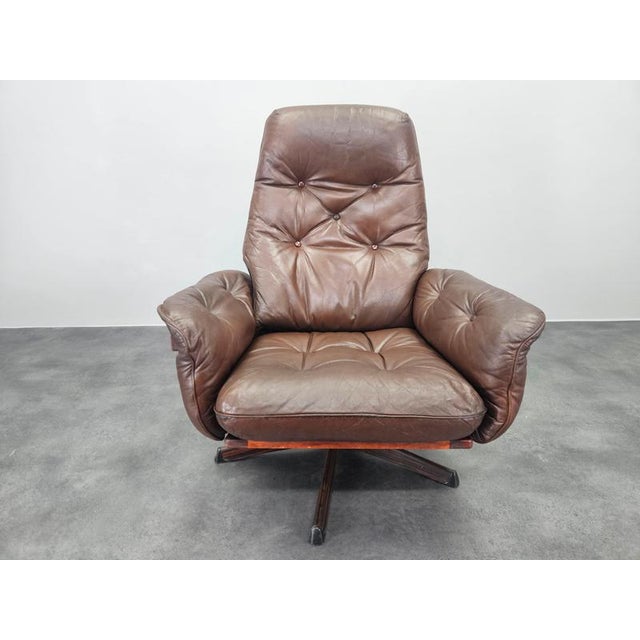 - very rare type - very confortable - marked by label