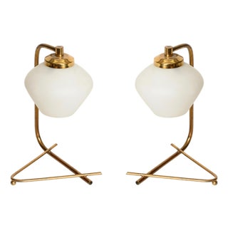 Italian Brass and Opaline Glass Table Lamps from Stilnovo, Italy, 1950s, Set of 2 For Sale