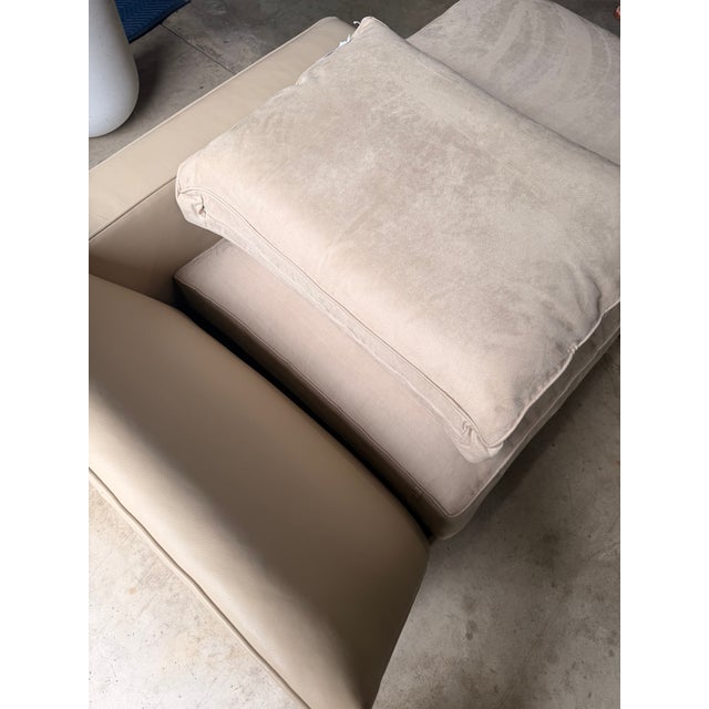 Kravet Jazz Taupe Leather & Suede Chaise For Sale In West Palm - Image 6 of 12