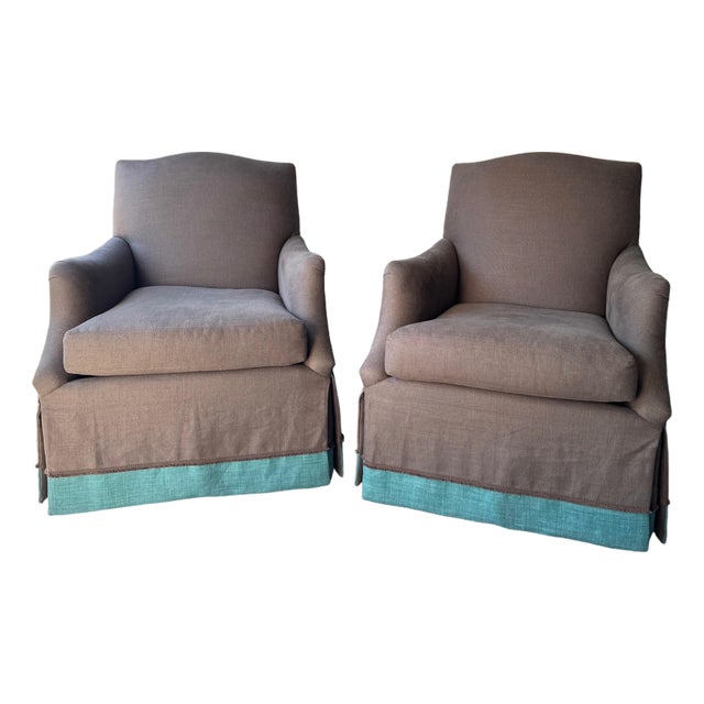 Pair of Linen Lee Industries Swivel Club Chairs For Sale