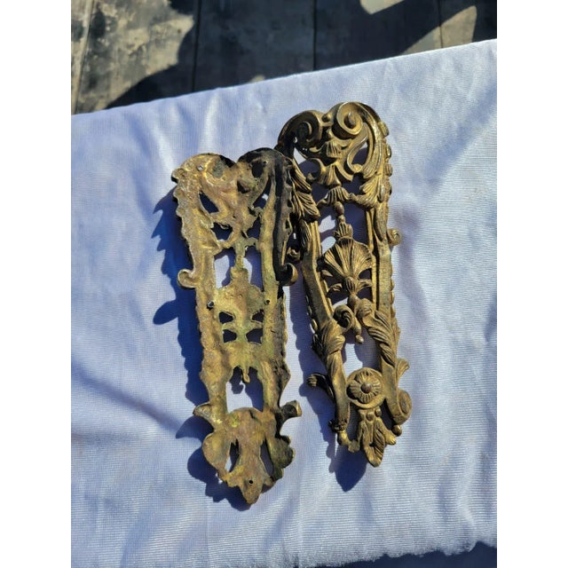 19th C French Ormolu Bronze Mounts Pair Gilt Gold Furniture Appliques For Sale In Philadelphia - Image 6 of 10