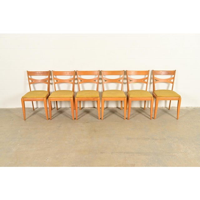 Mid-Century Modern Heywood Wakefield Mid-Century Modern Solid Maple Dining Chairs, Set of Six For Sale - Image 3 of 13