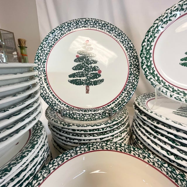 Ceramic 1980s Vintage Boho Chic Furio Italian Christmas Tree Sponge. Dinnerware - Set of 67 For Sale - Image 7 of 16
