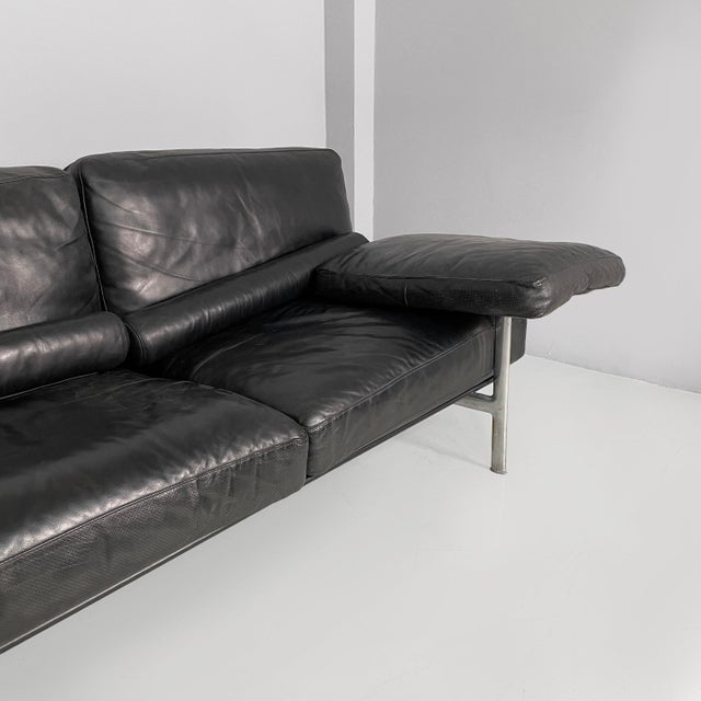 Metal Italian Modern Black Leather Sofa by Antonio Citterio and Paolo Nava for B&B Italia, 1980s For Sale - Image 7 of 18