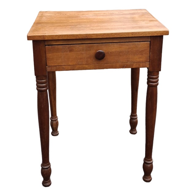 Early 20th Century American Style Mixed Fruitwood Single Drawer Work Table For Sale
