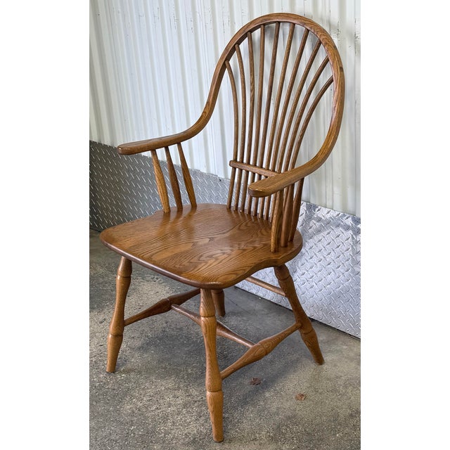 Stunning set of hand crafted chairs by Edrich Mills. Expertly crafted in their workshop in Baltimore from solid oak these...