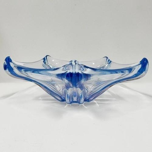 Rare Vladimir Mika Sommerso glass Starfish bowl designed for Moser Karlsbad CSSR, Karlovarske Sklo in 1963. The Vladimir...