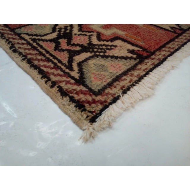 1960s Vintage Yastik Rug - 1′9″ × 3′ For Sale - Image 4 of 5