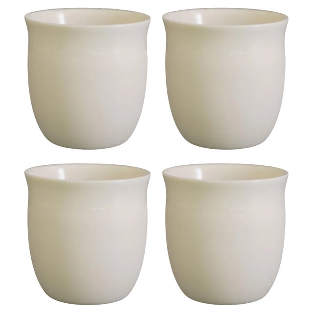 Plain Curve Cups by Studio Cúze, Set of 4 For Sale