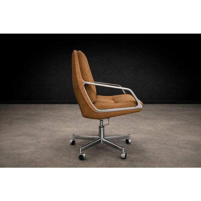 Metal “Low Commander” Swivel Armchair by Jorge Zalszupin, Bronze Chenille and Aluminum, Brazil, 1973 – Lot 805 For Sale - Image 7 of 15