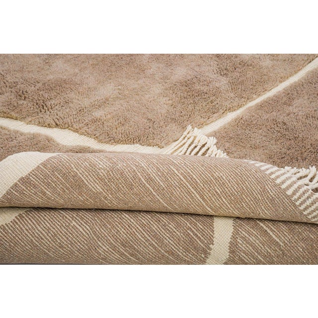 Textile Freeform Abstract Hand-Knotted Moroccan Wool Rug | 10'3" X 6'10" | One of a Kind For Sale - Image 7 of 7