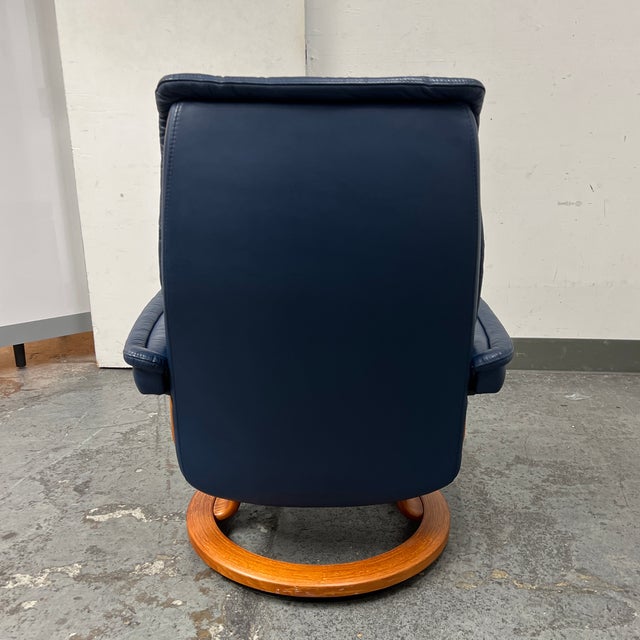 Vintage Ekornes Swivel Stressless Navy Blue Recliner Chairish