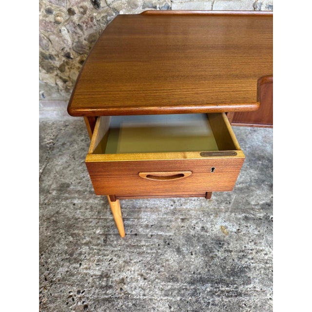 Wood Vintage Teak Boomerang Desk by Göran Strand, 1960s For Sale - Image 7 of 18