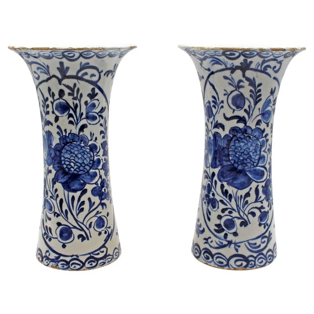Pair of C. 1800 Delft Blue and White Vases For Sale