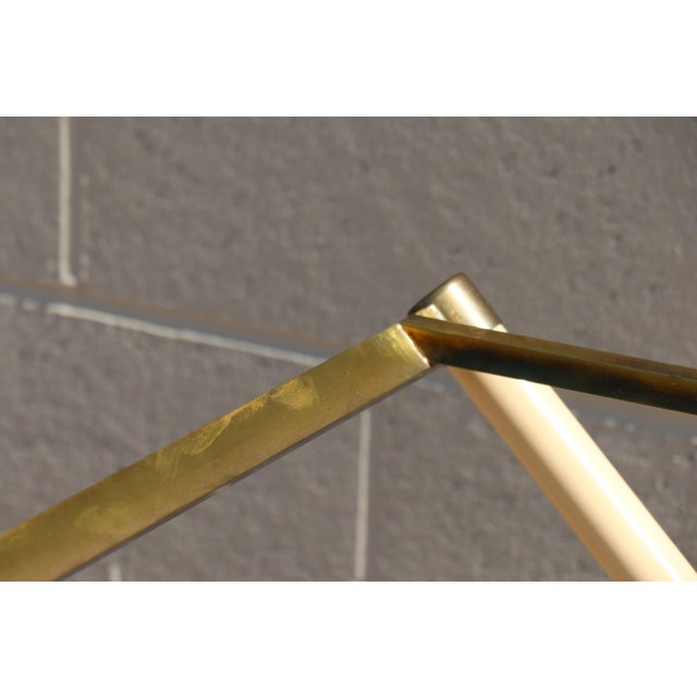 1970s Faux Ivory Lacquer & Brass Bar Tray Table With Mirrored Tray For Sale - Image 13 of 18